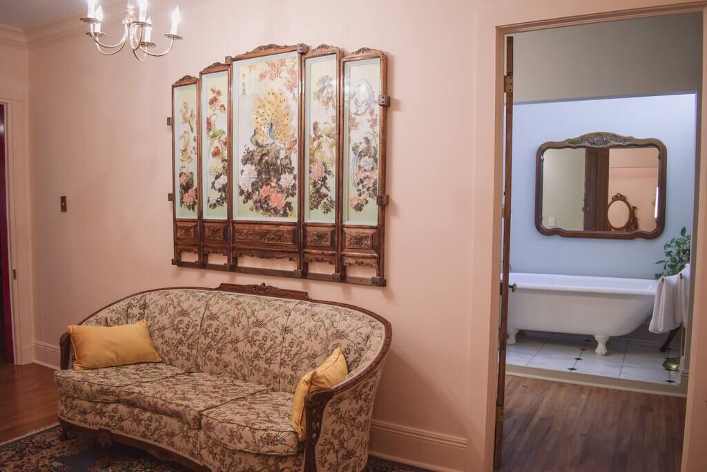 Photo of Livingroom in Broussard