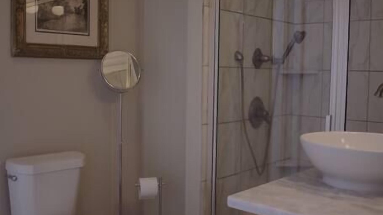 Photo of Bathroom in Broussard