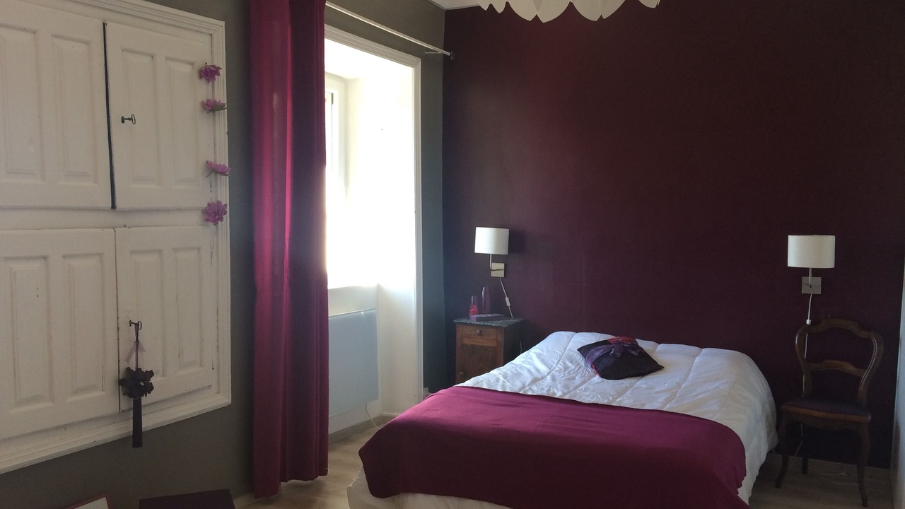 Photo of Bedroom in Villeneuve-de-Berg