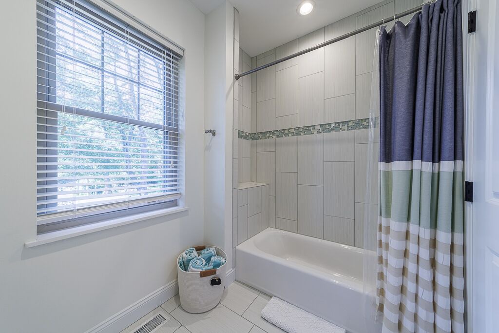 Photo of Bathroom in Jim Thorpe
