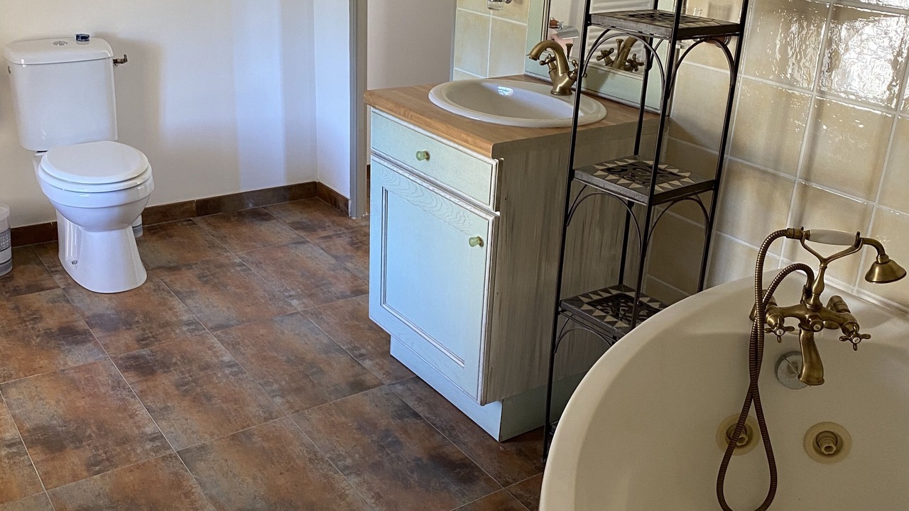 Photo of Bathroom in Cavillargues
