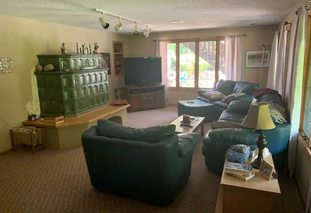 Photo of Livingroom in New Glarus