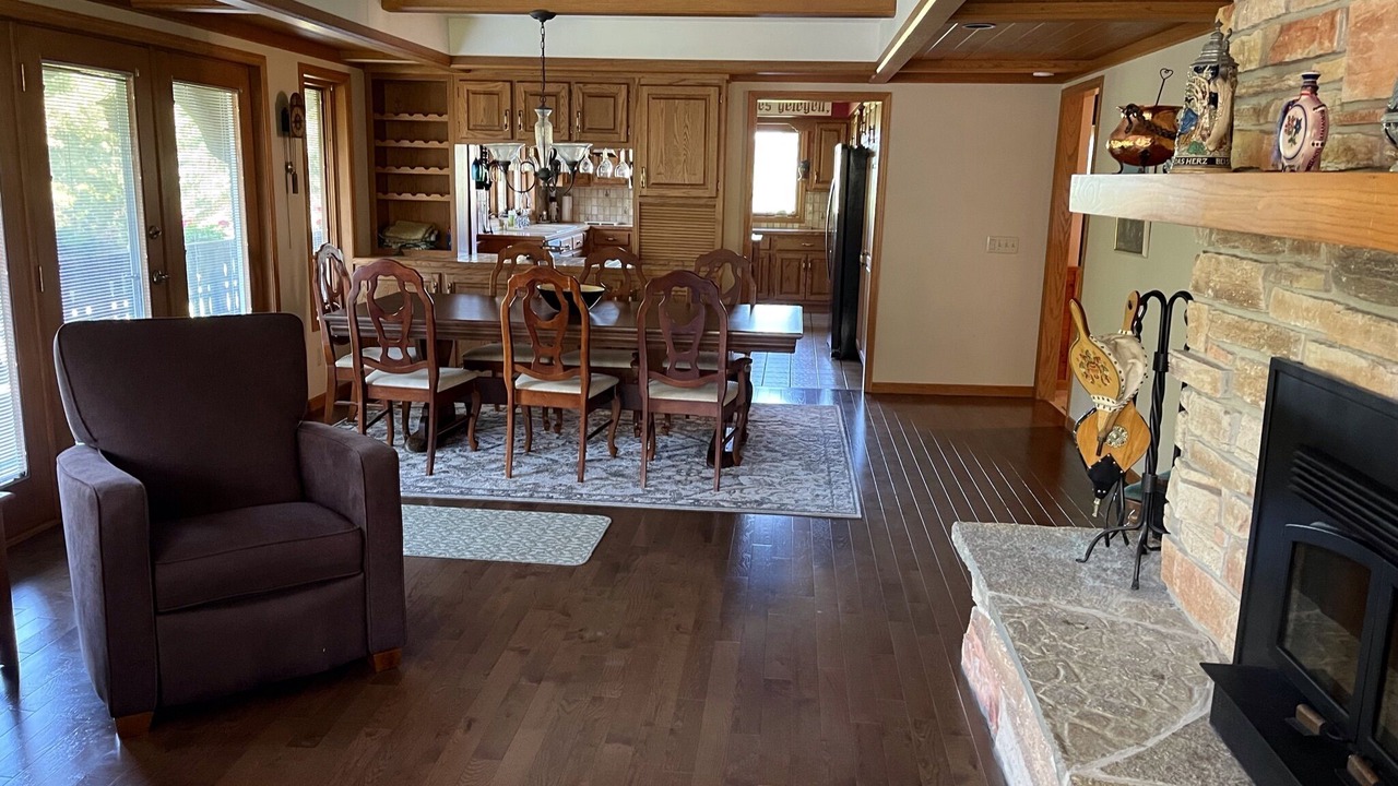 Photo of Livingroom in New Glarus