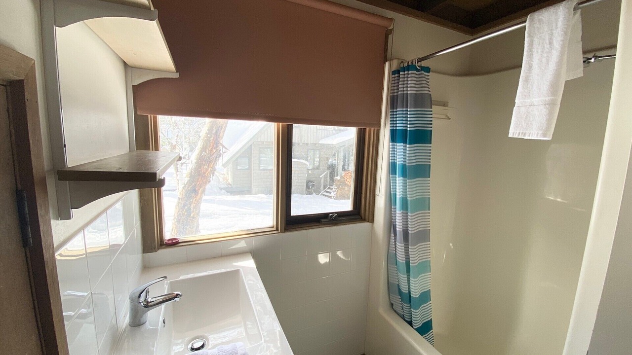 Photo of Bathroom in Dinner Plain