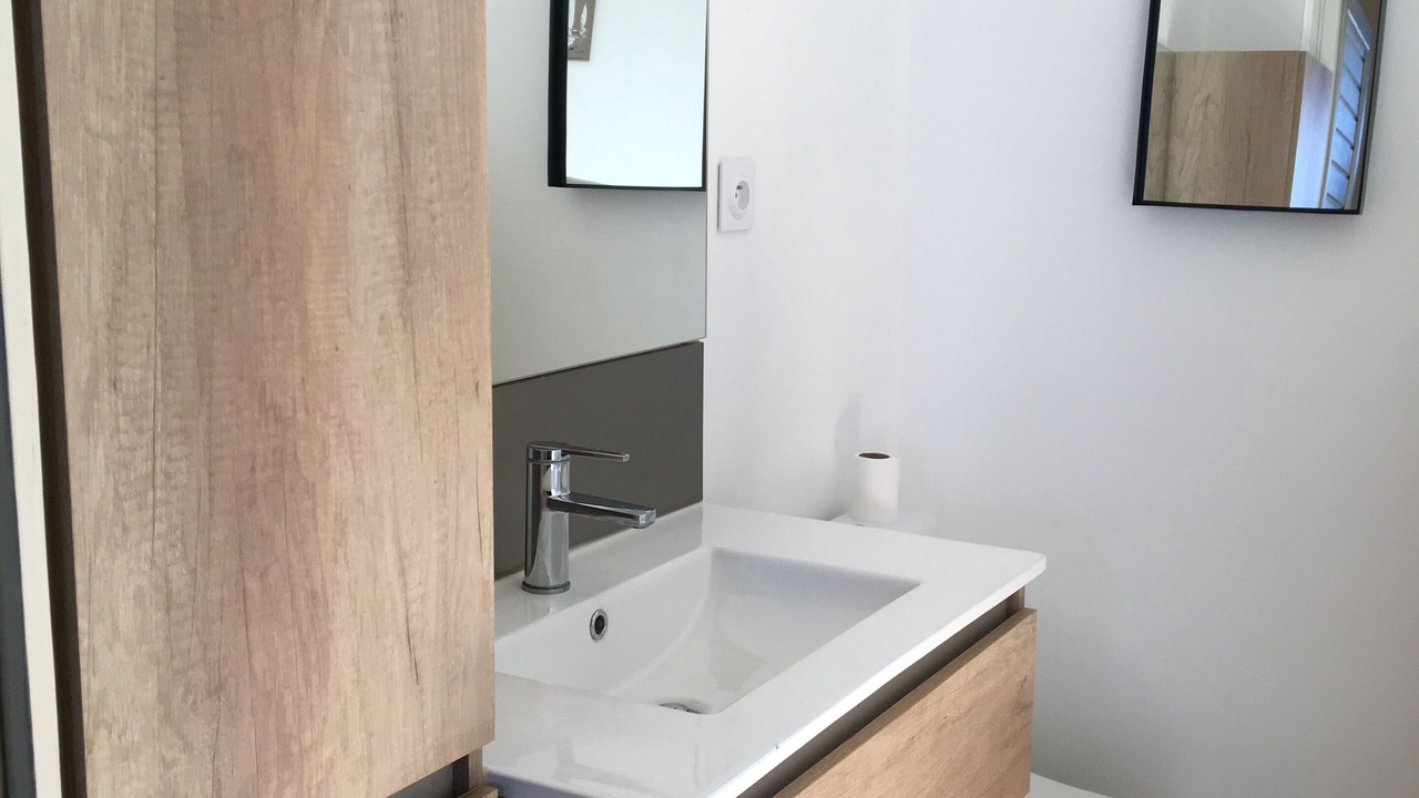 Photo of Bathroom in Saint-Regnobert-de-la-Cote-de-Nacre
