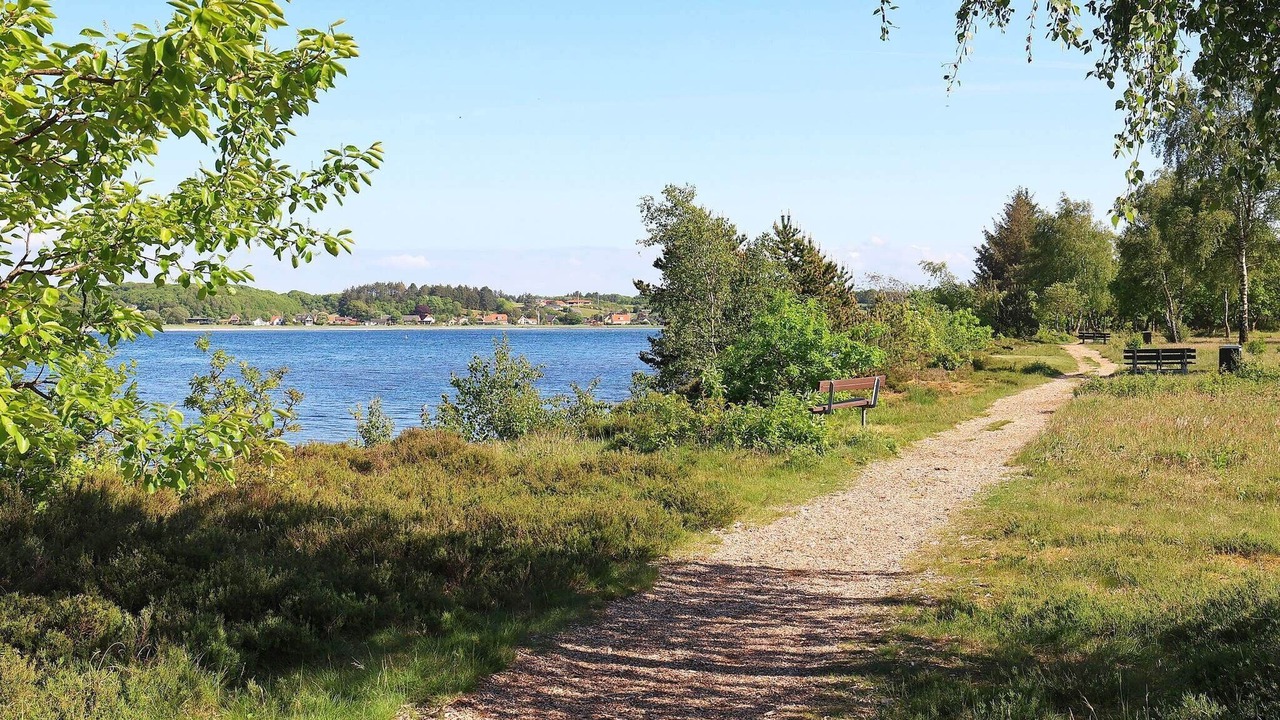 Photo of Others in Hojslev