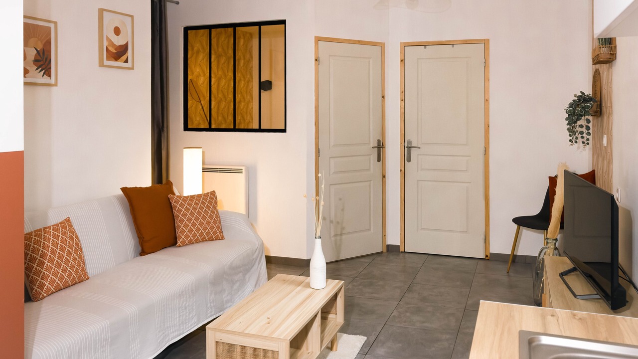 Photo of Livingroom in Centre Ville