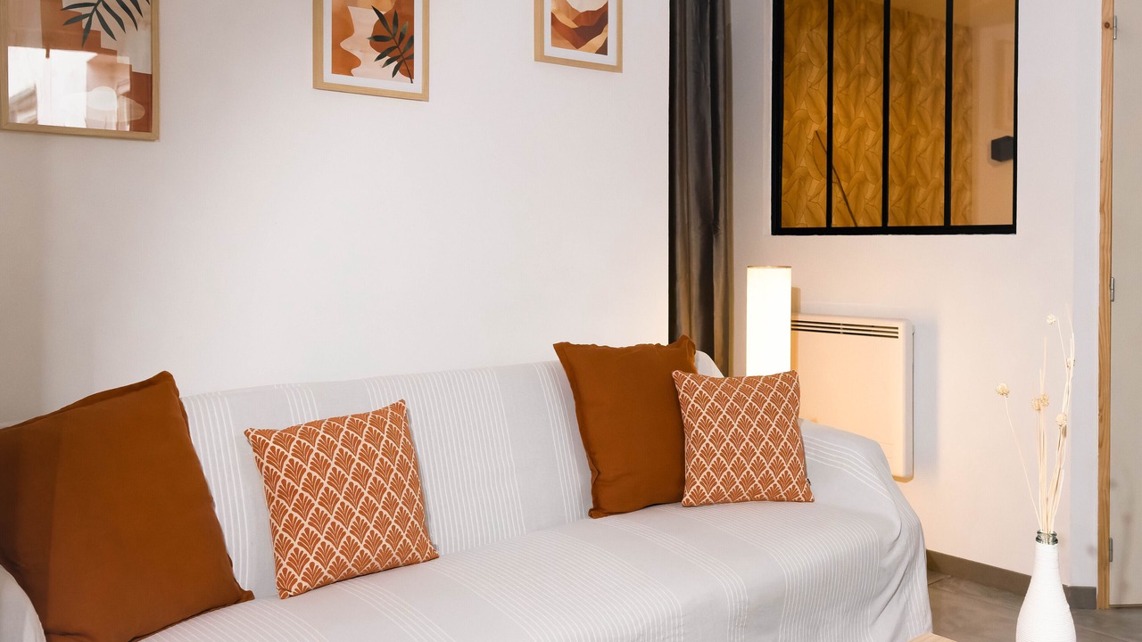 Photo of Livingroom in Centre Ville