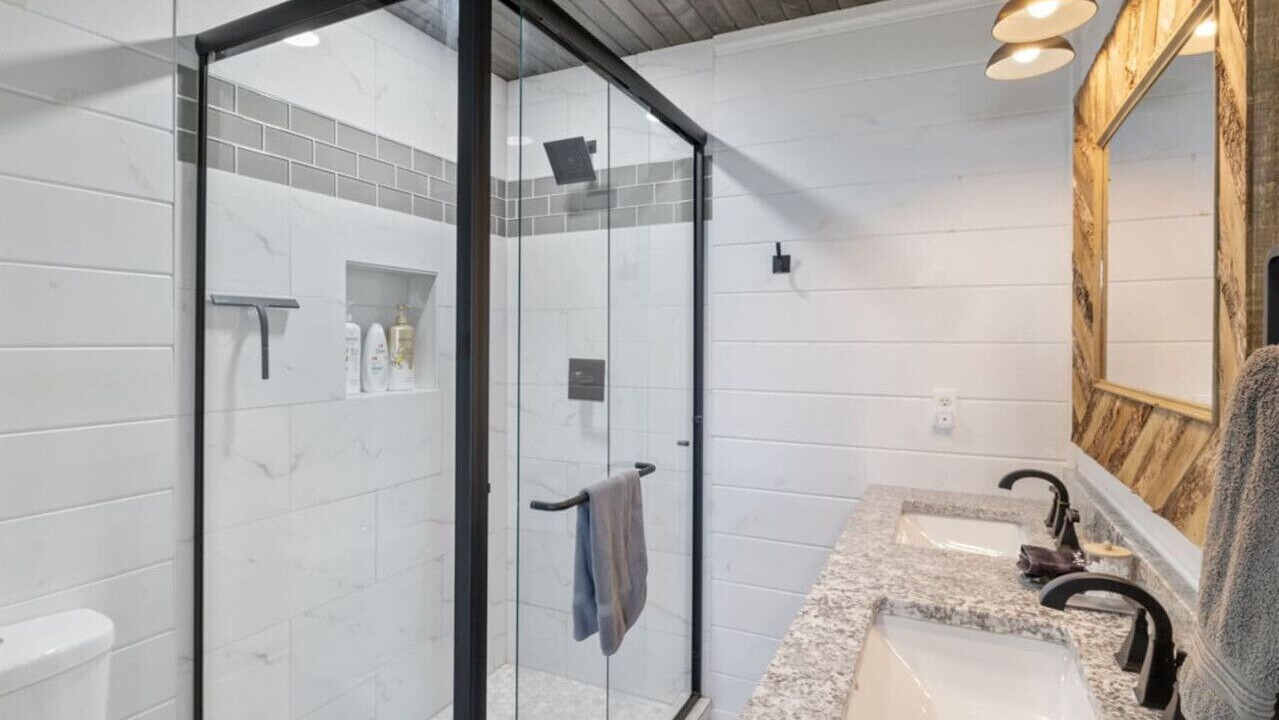 Photo of Bathroom in Gravois Mills