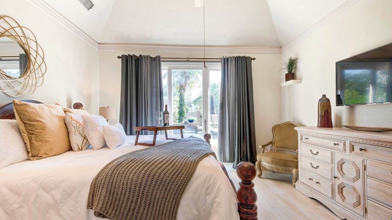 Photo of Bedroom in Memorial Northwest