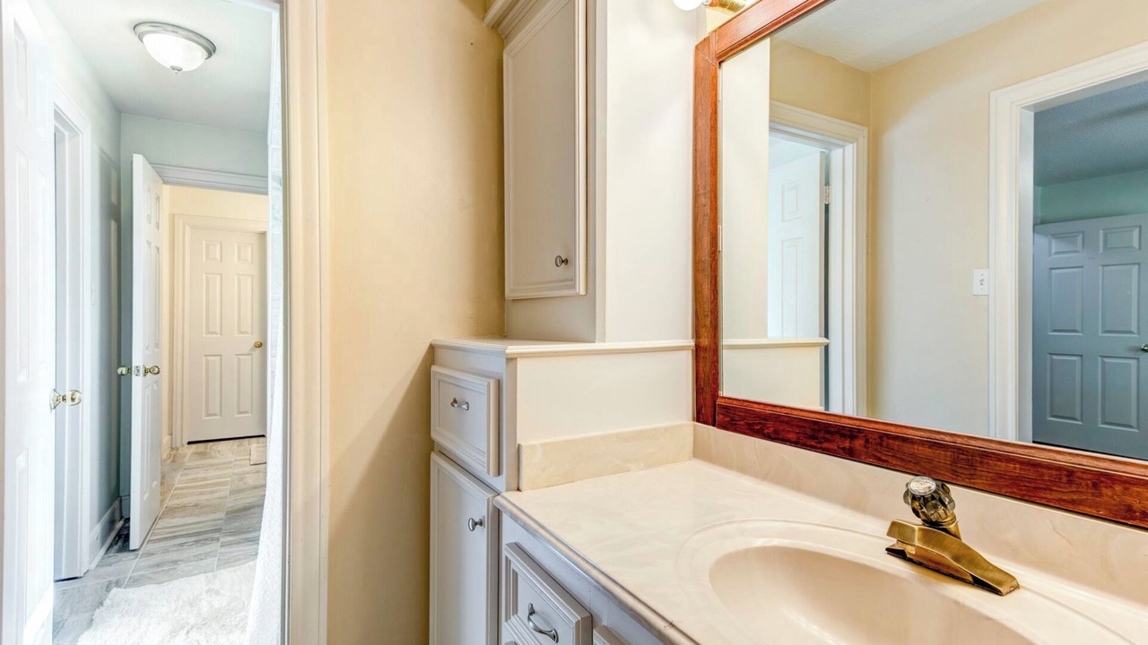 Photo of Bathroom in Memorial Northwest