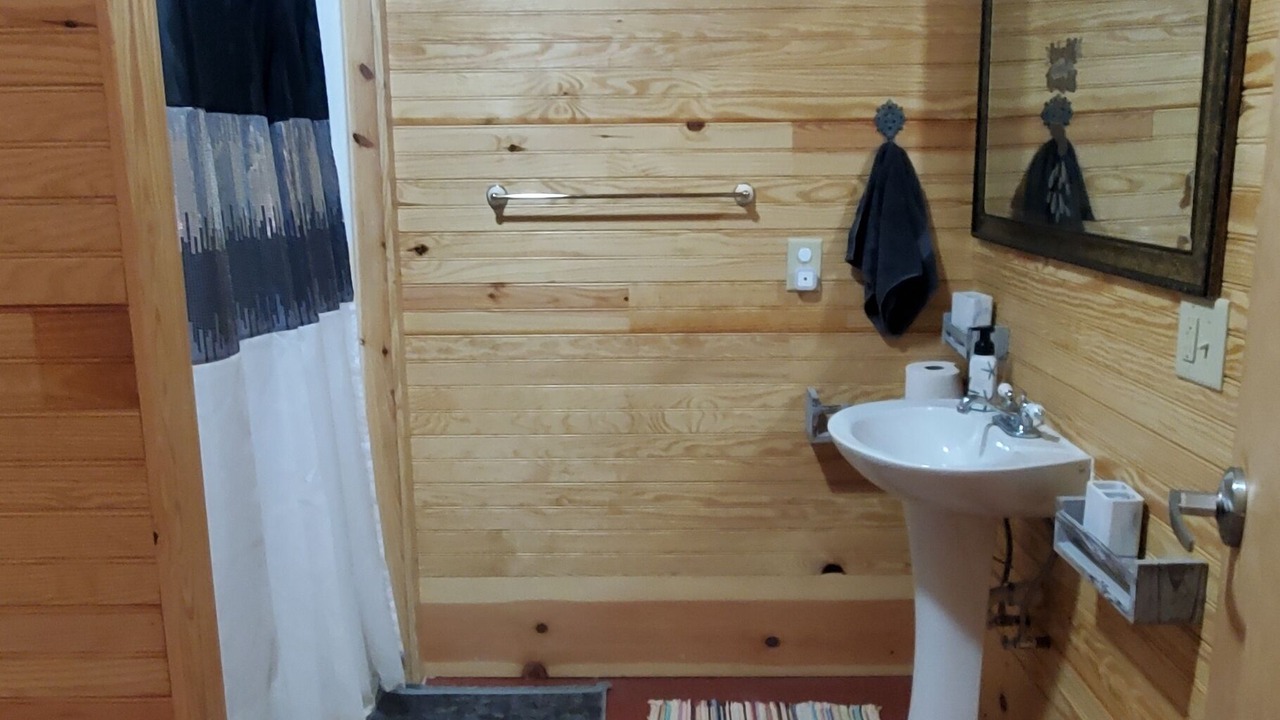 Photo of Bathroom in Whites