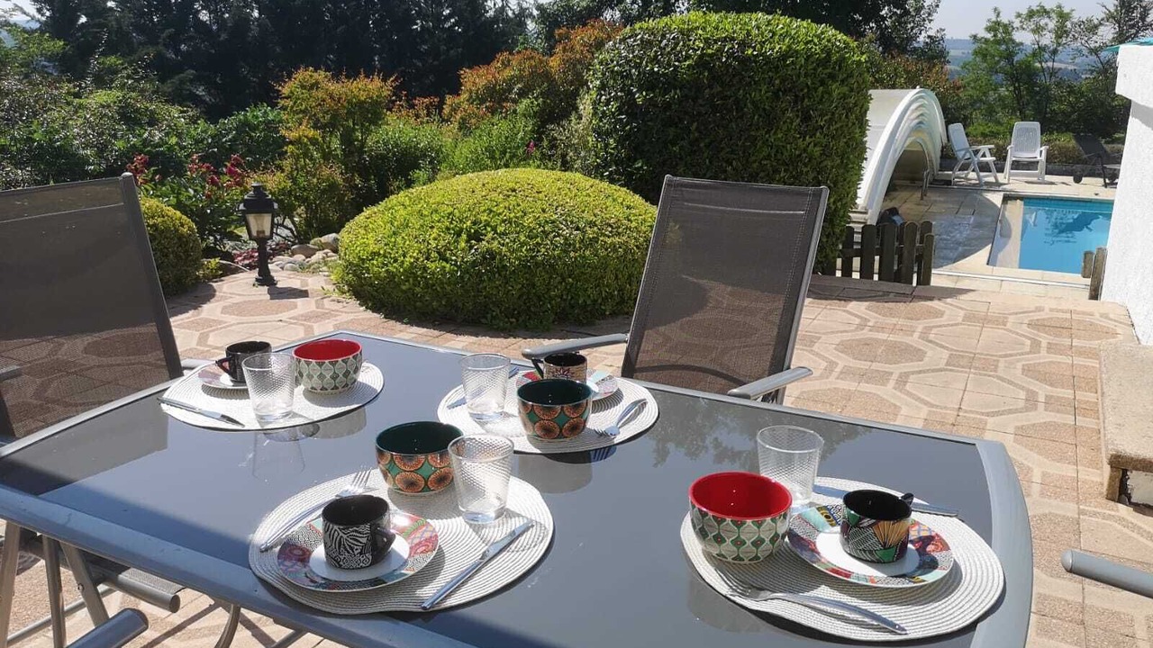 Photo of Outdoor in Chateauneuf-de-Galaure