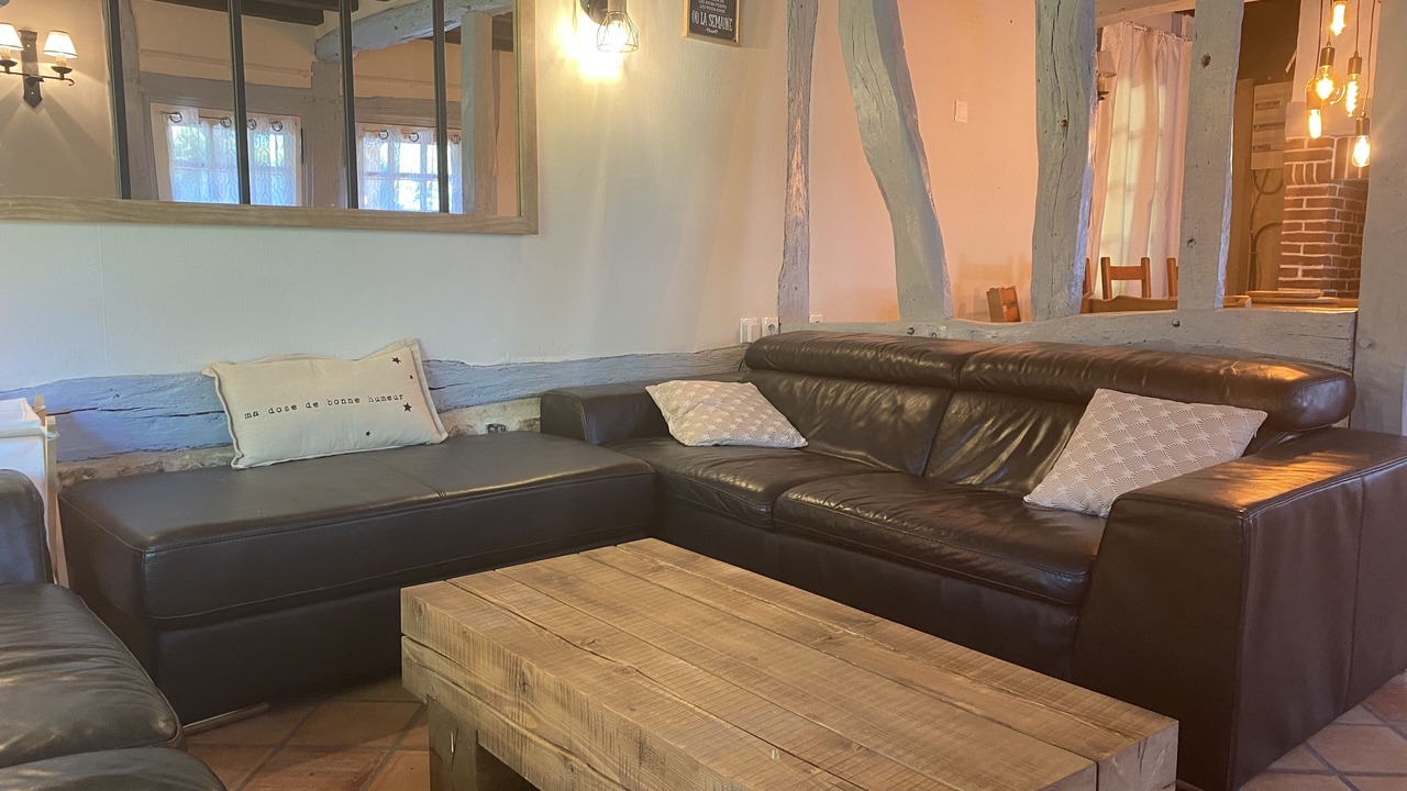 Photo of Livingroom in Saint-Georges-du-Vievre