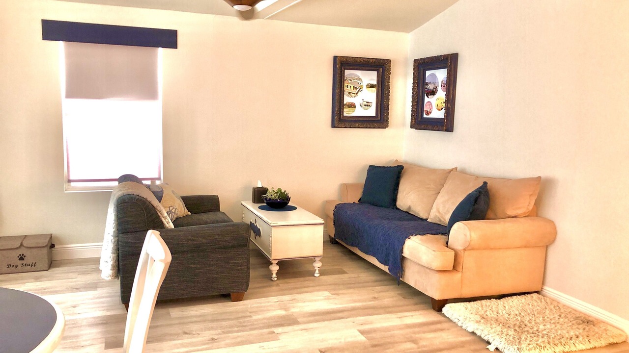 Photo of Livingroom in Surfside Beach