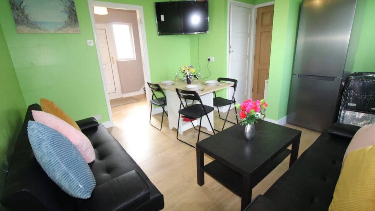 Photo of Livingroom in Sheffield