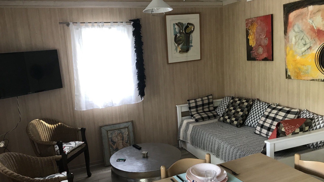 Photo of Livingroom in Saint-Paul-Lizonne