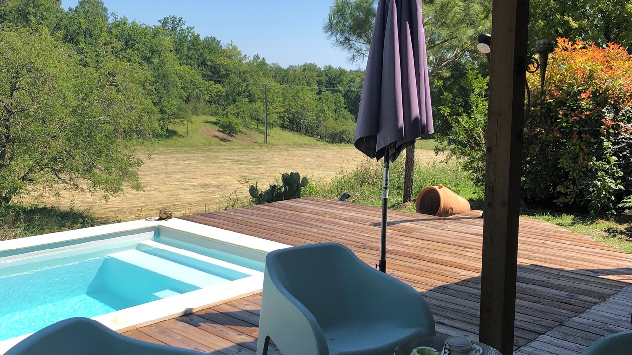 Photo of Patio Balcony in Saint-Paul-Lizonne