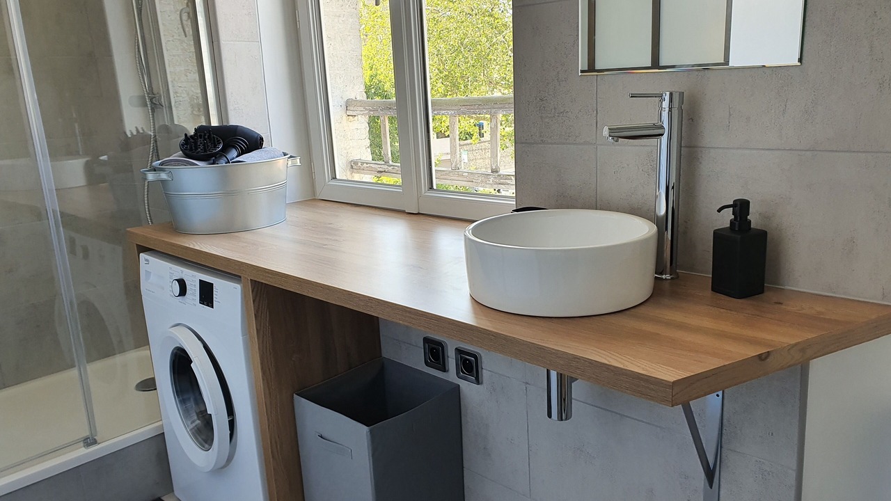 Photo of Bathroom in Saint-Martin-du-Littoral