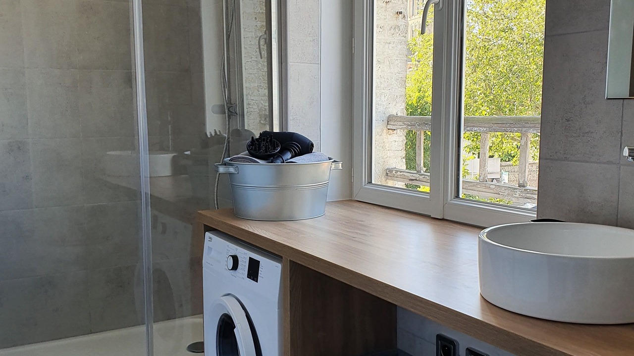 Photo of Bathroom in Saint-Martin-du-Littoral