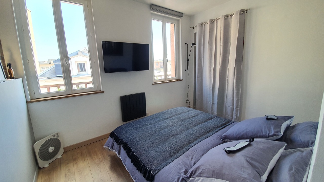 Photo of Bedroom in Saint-Martin-du-Littoral