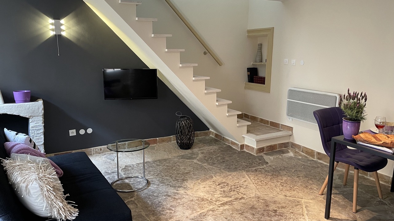 Photo of Livingroom in Barjac