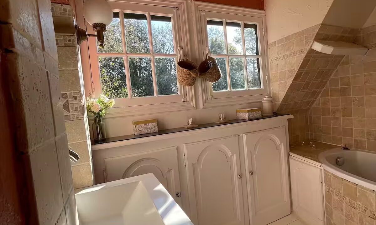 Photo of Bathroom in Canehan