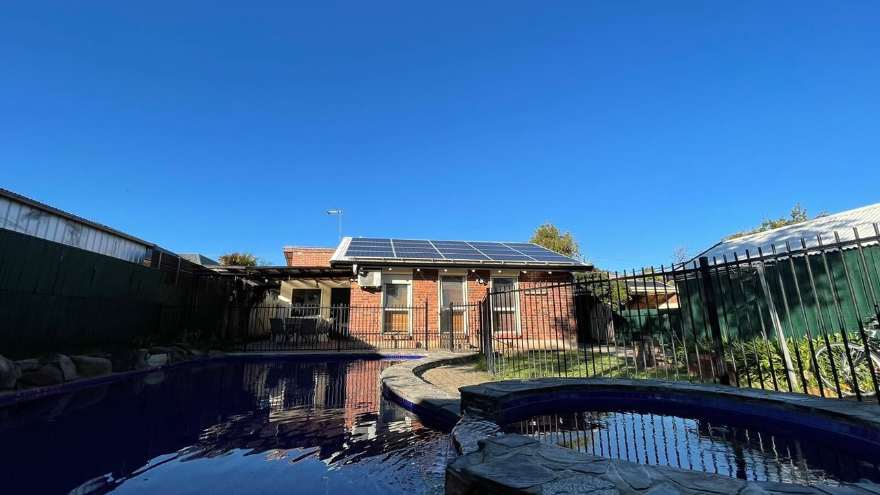 Photo of Outdoor in Westbourne Park