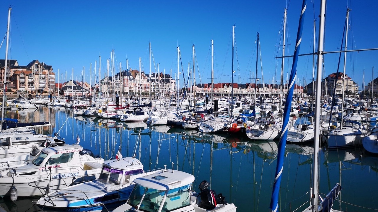 Photo of Others in Dives-sur-Mer