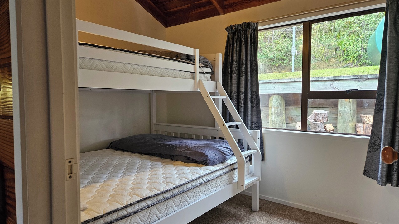 Photo of Bedroom in Opito Bay