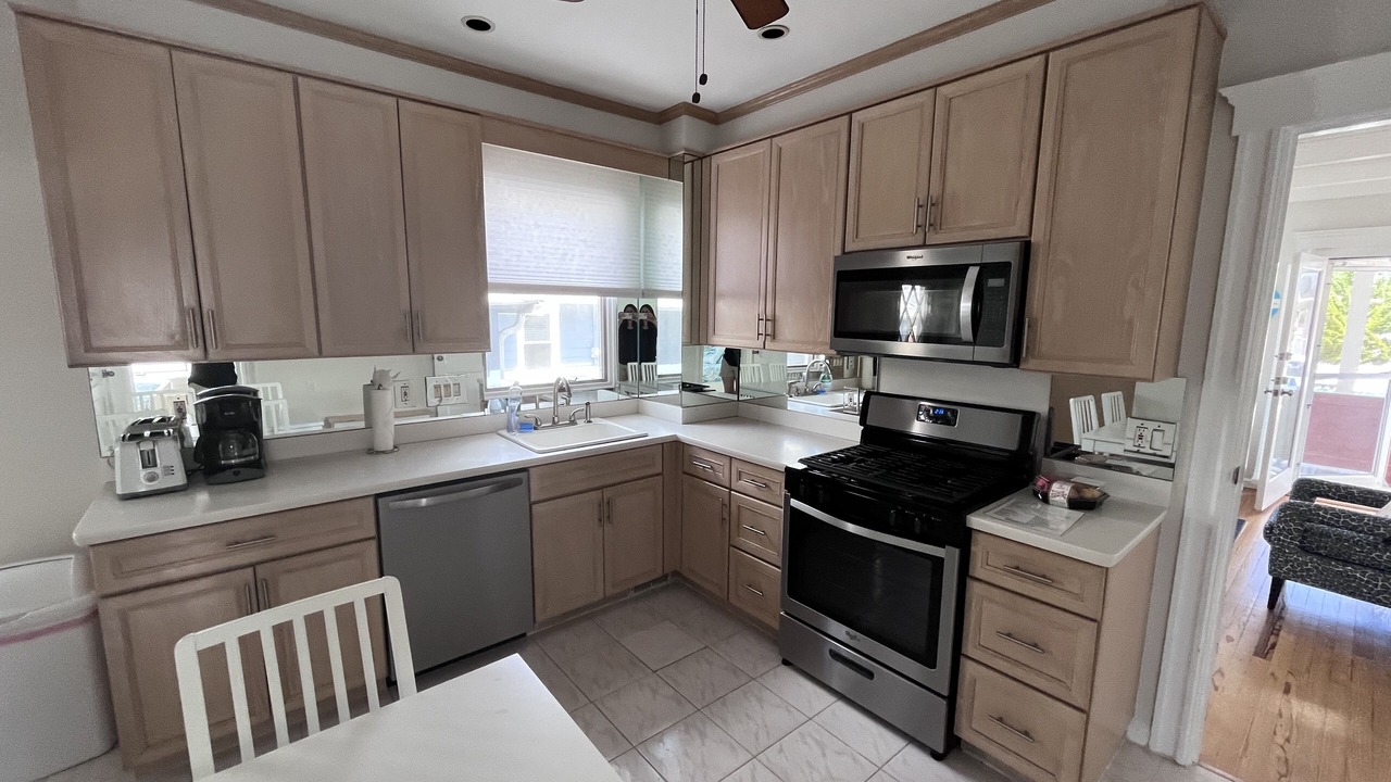 Photo of Kitchen in Wall