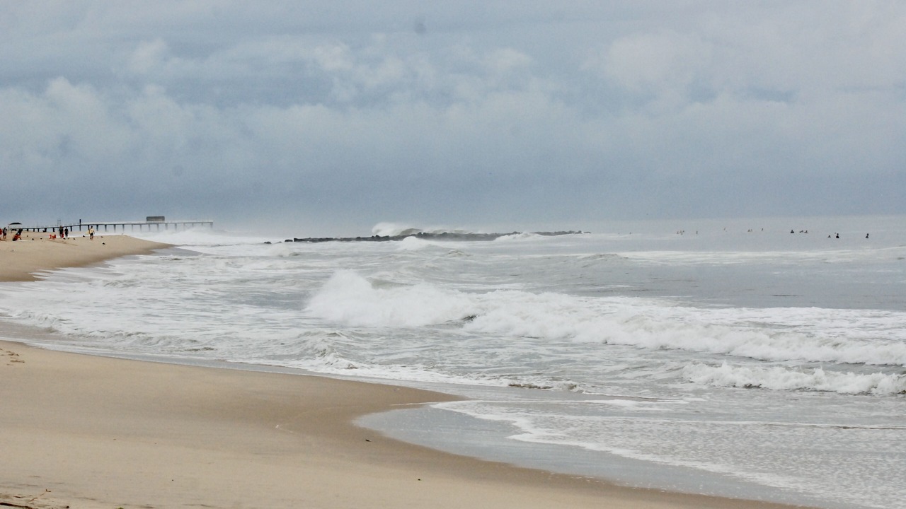 Photo of Others in Wall