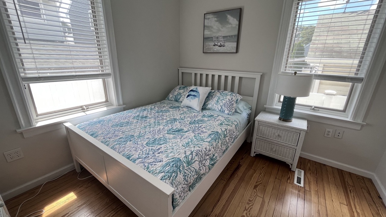 Photo of Bedroom in Wall