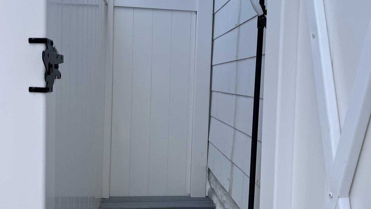 Photo of Outdoor in Wall