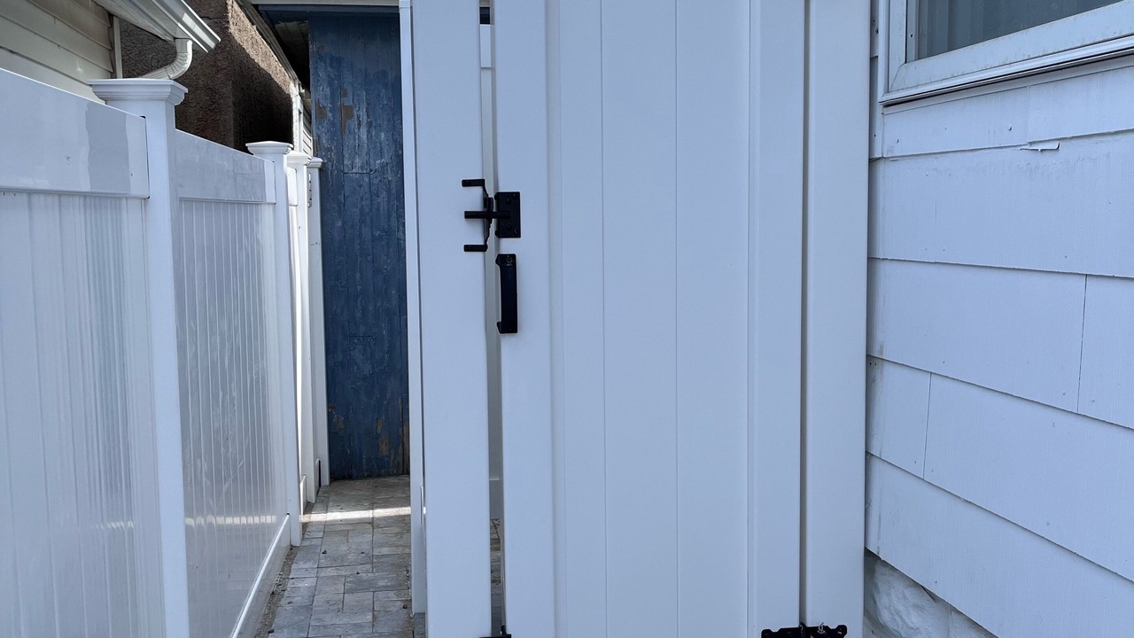 Photo of Outdoor in Wall