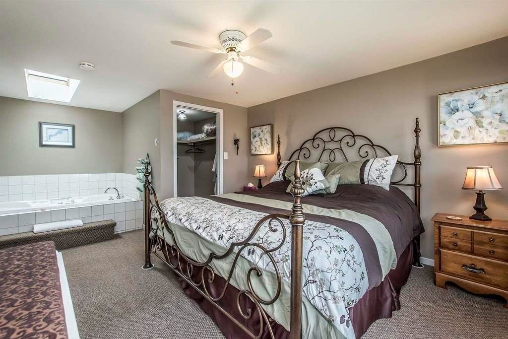 Photo of Bedroom in Scots Bay