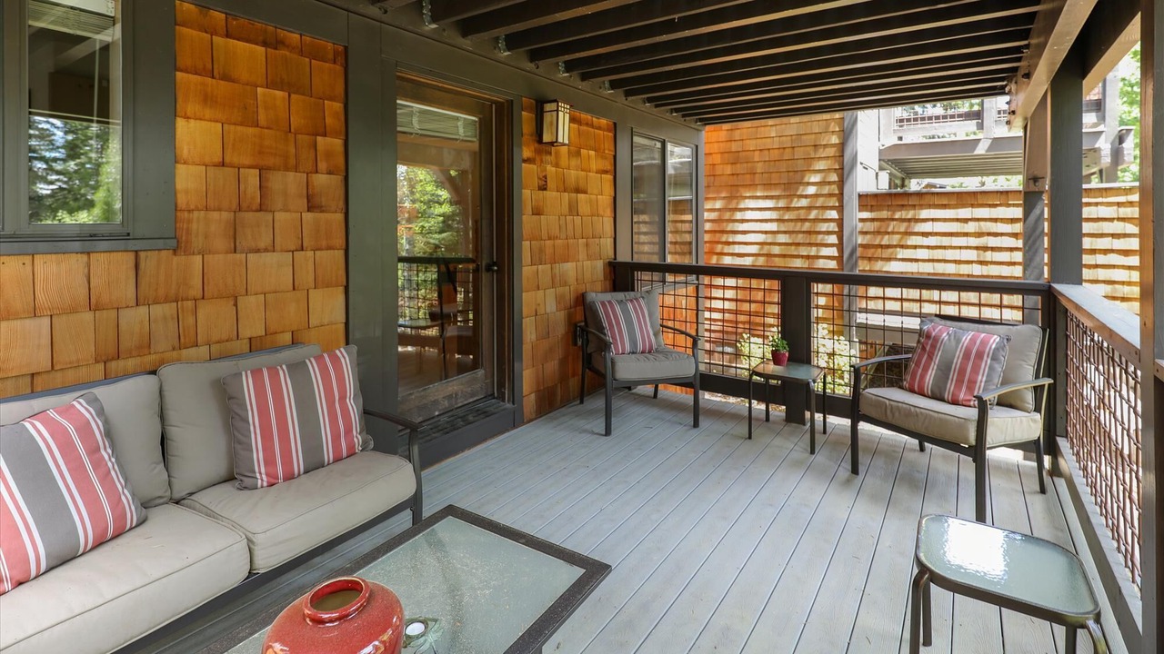 Photo of Patio Balcony in Tahoe City