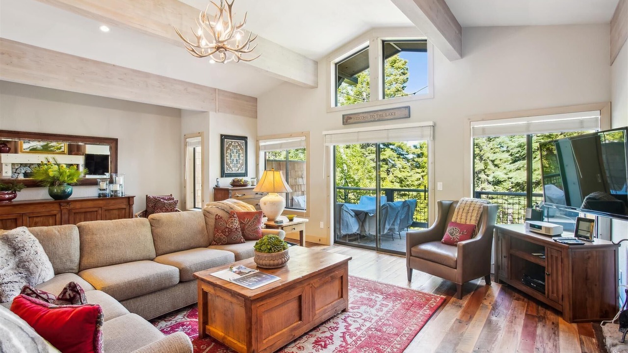 Photo of Livingroom in Tahoe City