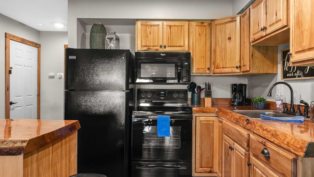 Photo of Others in Notch Estates
