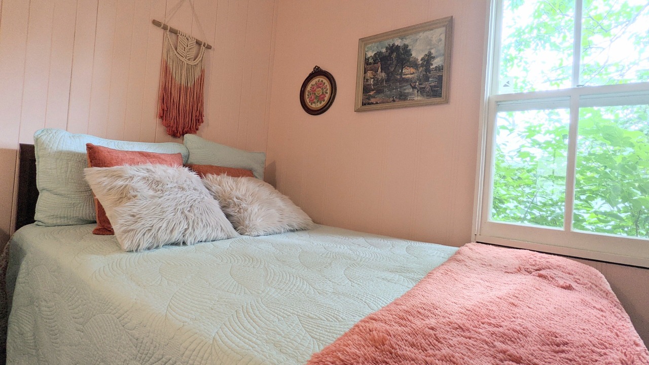 Photo of Bedroom in Winnipeg Beach