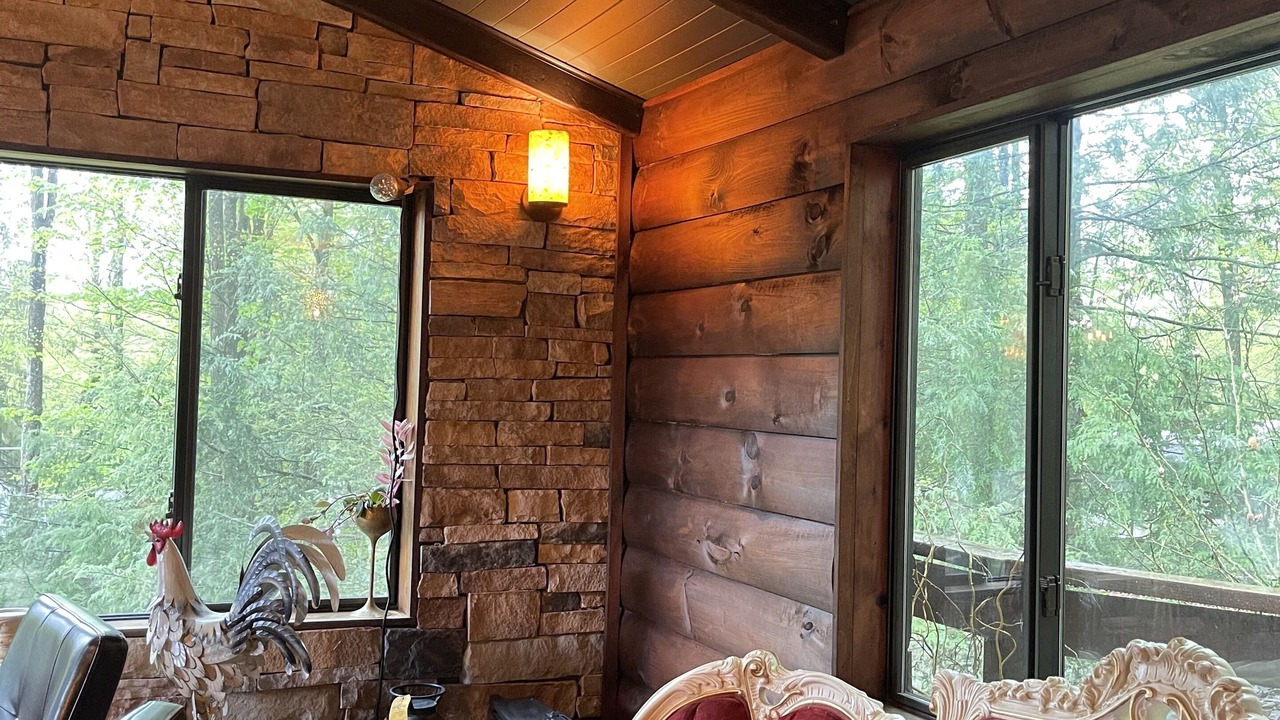 Photo of Livingroom in Greentown