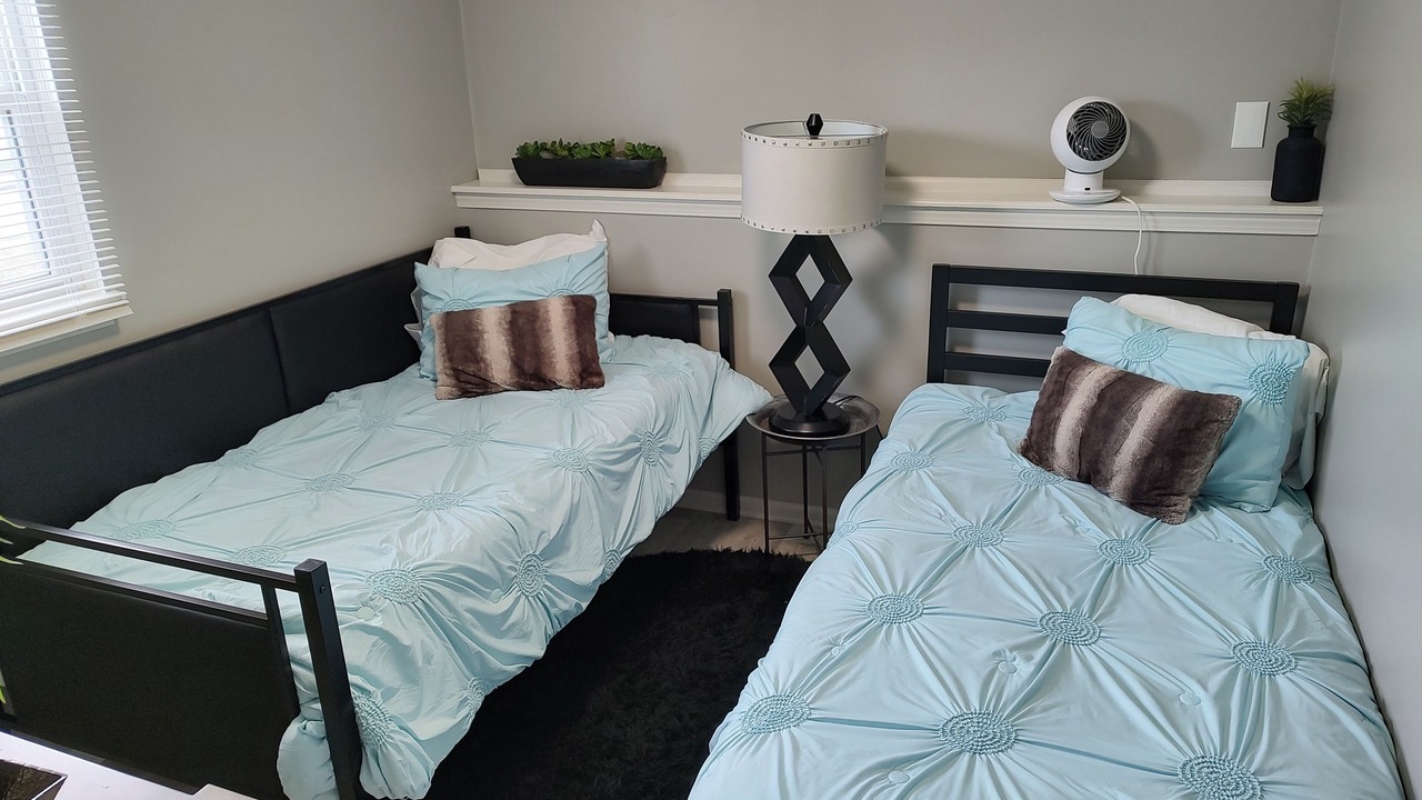 Photo of Bedroom in Lee's Summit