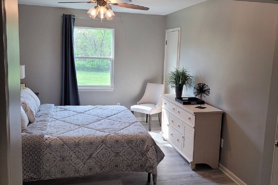 Photo of Bedroom in Lee's Summit