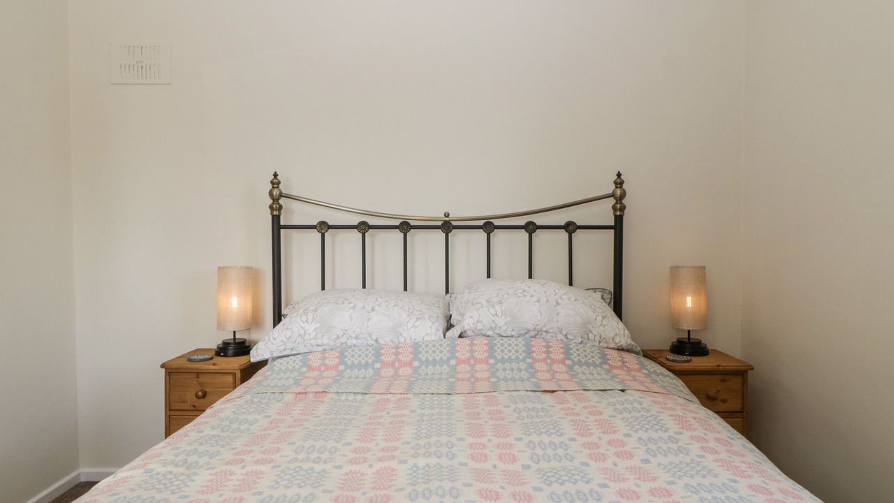 Photo of Bedroom in Ditcheat