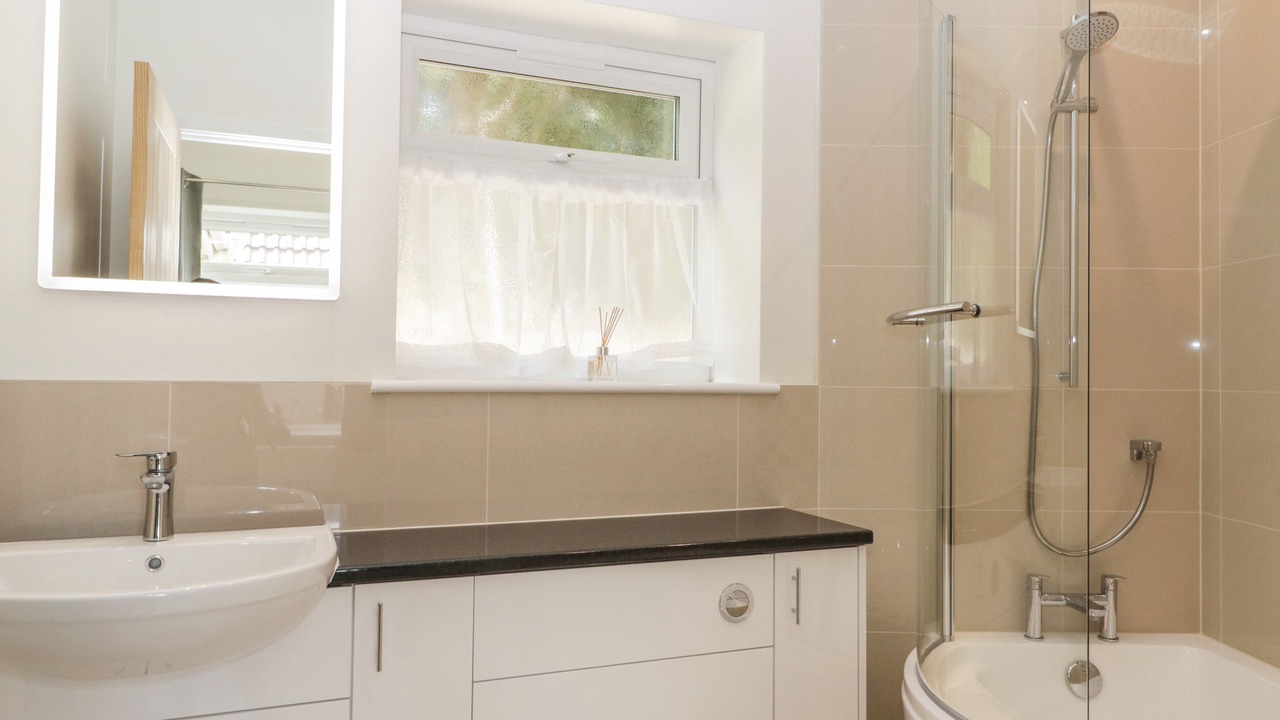 Photo of Bathroom in Ditcheat