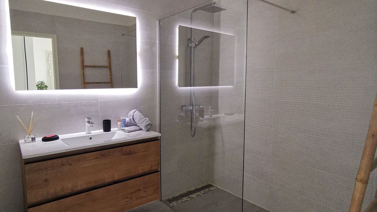 Photo of Bathroom in Sete