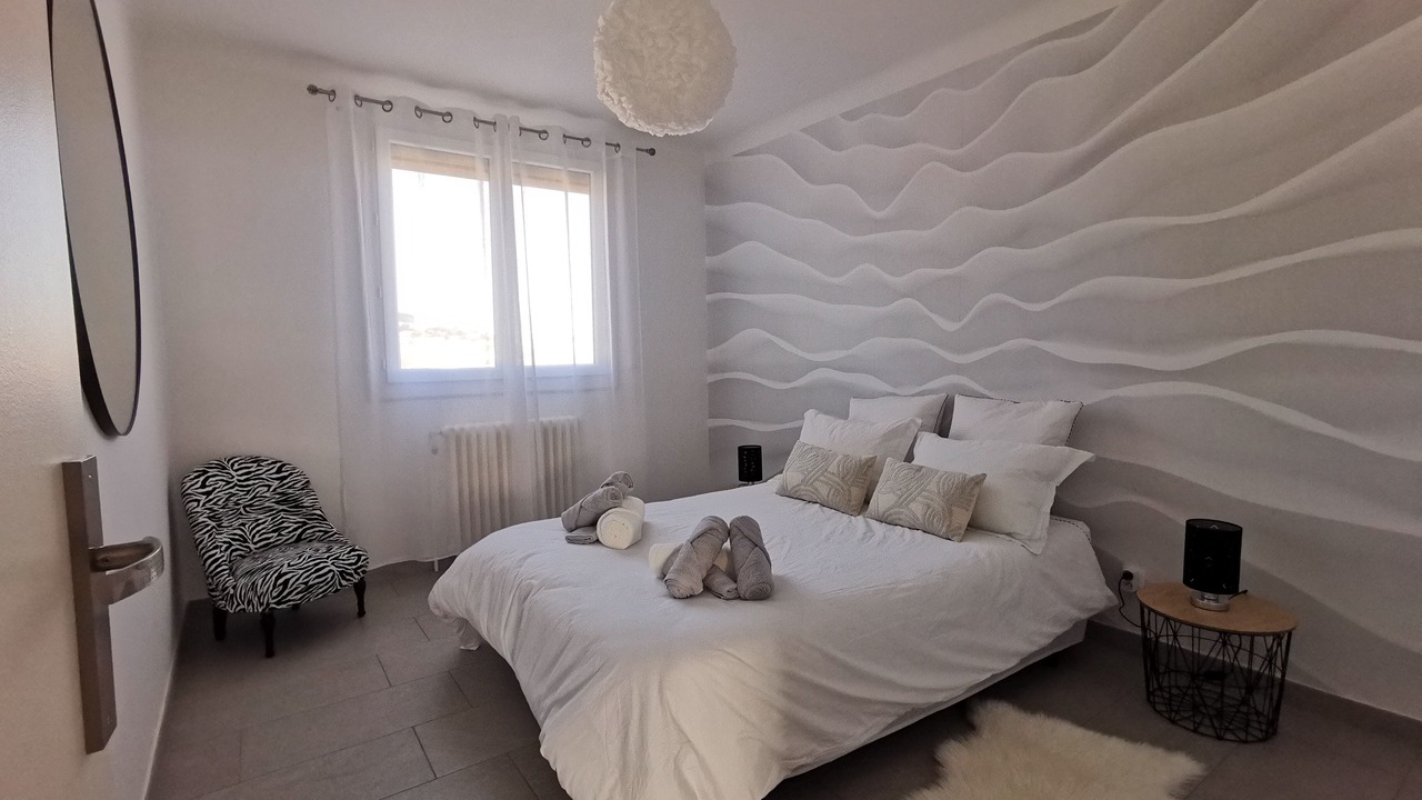 Photo of Bedroom in Sete