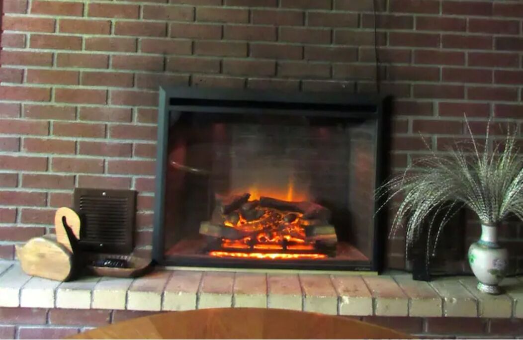 Photo of Livingroom in Northwest Ithaca