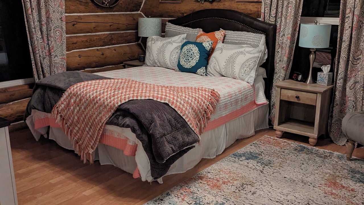 Photo of Bedroom in Thurston