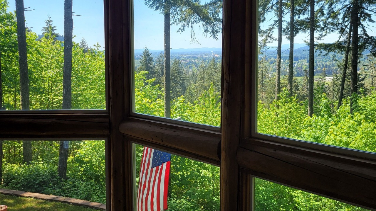 Photo of Others in Thurston